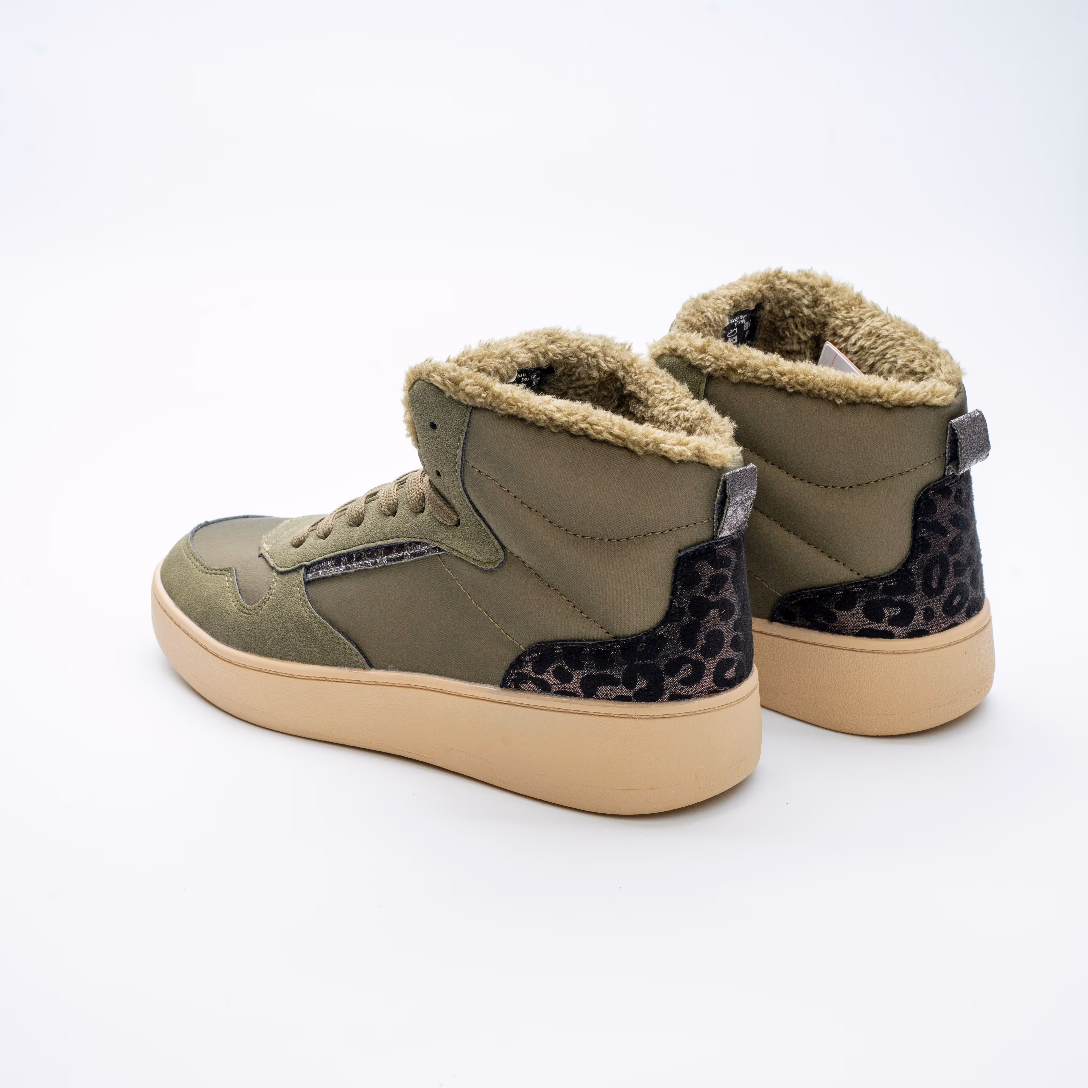 SAFETY JOGGER | Basket Junior