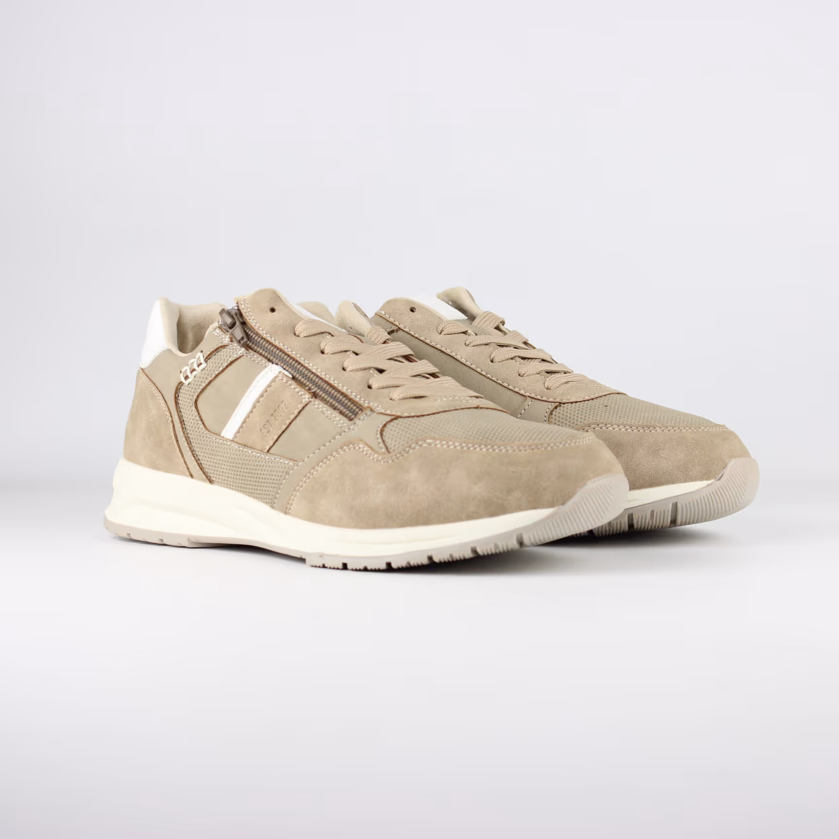 610382-TAU-WHT_1