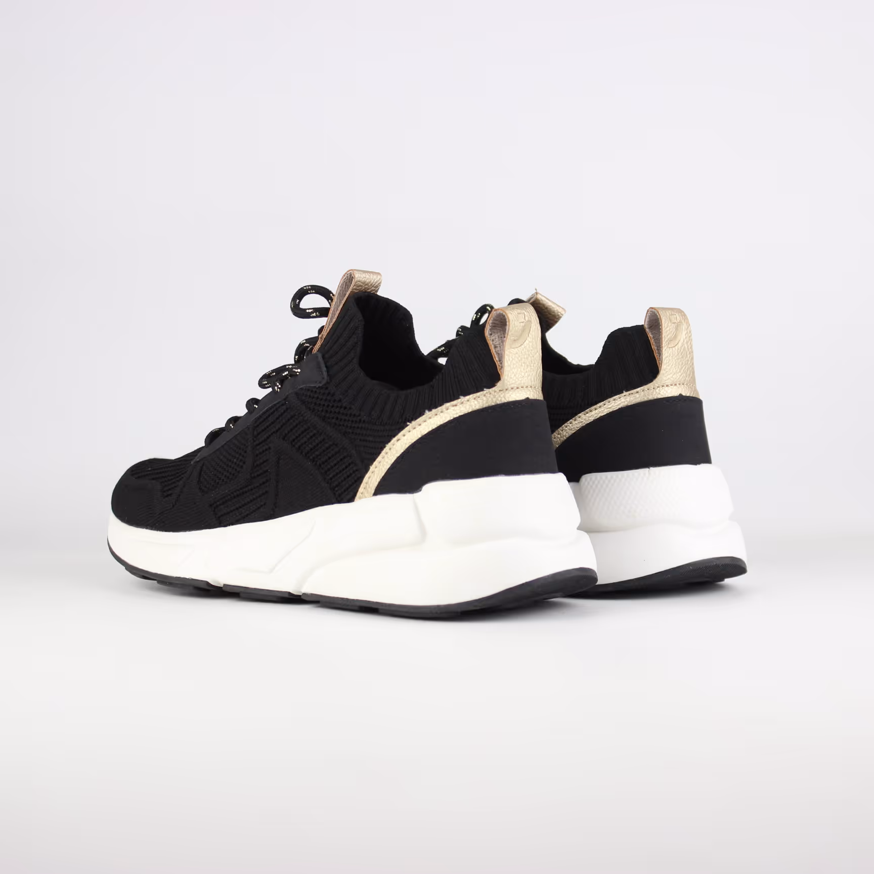612943-BLK-PLA_2