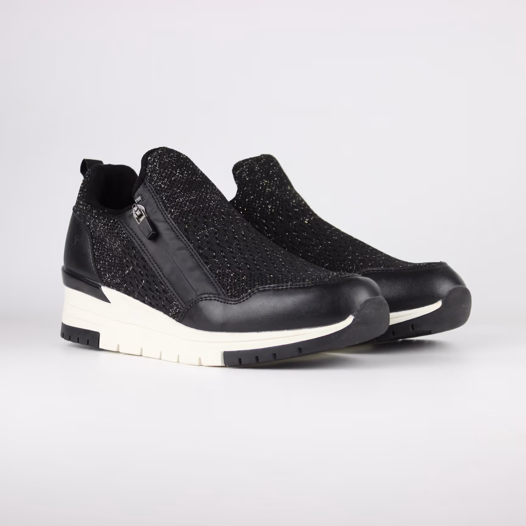 618703-BLK-PLA_1