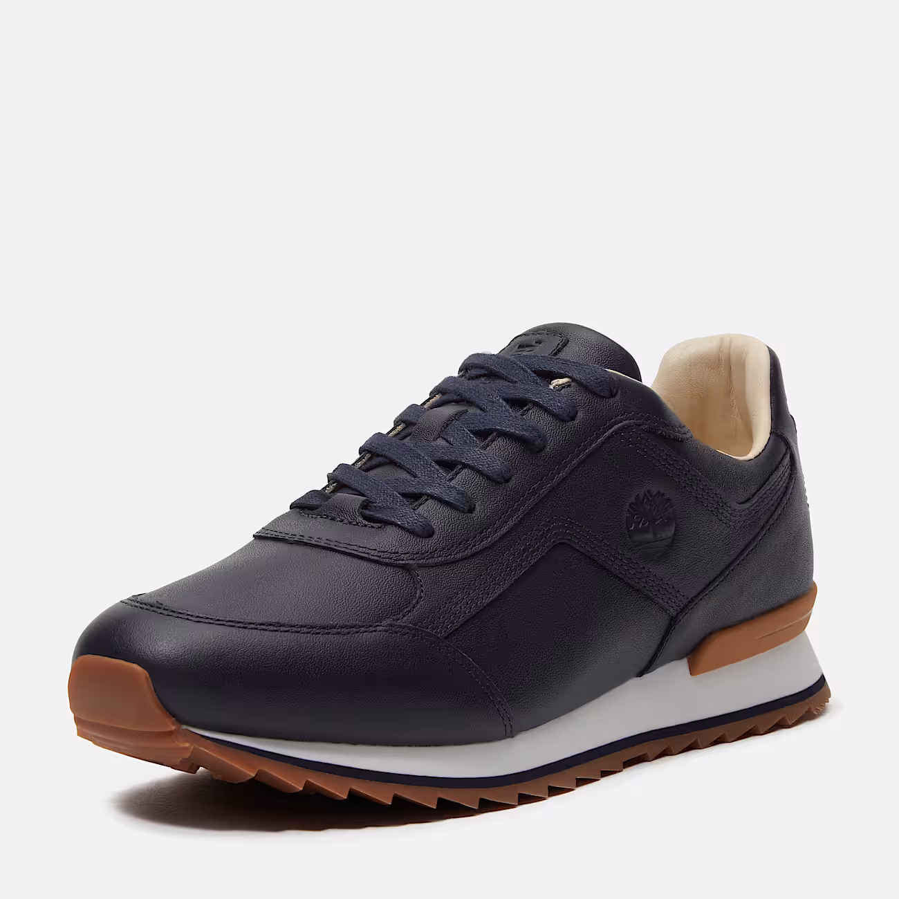 LOW LACE UP SNEAKER